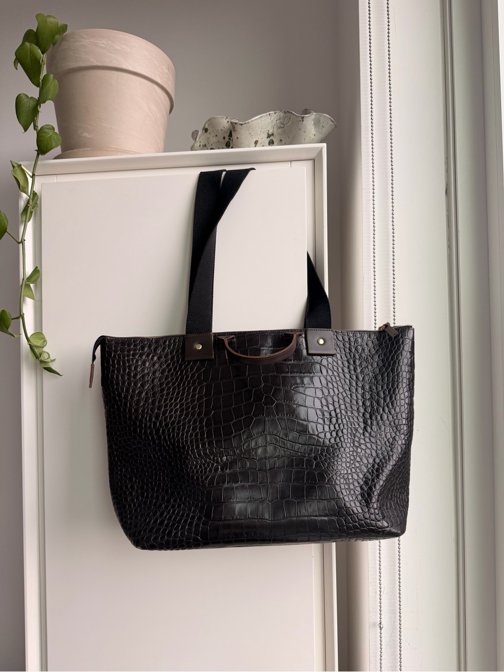 Clare V Le Zip Sac Tote in Kalamata Croco